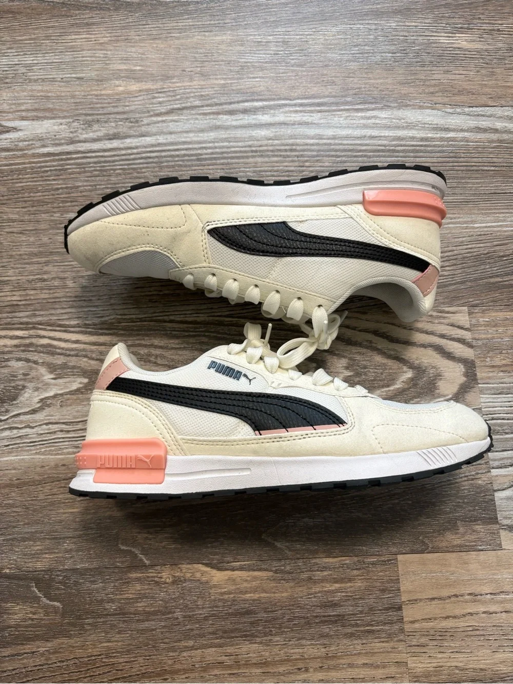 PUMA Soft Foam Graviton Sneakers White Black Rose Quartz 8
